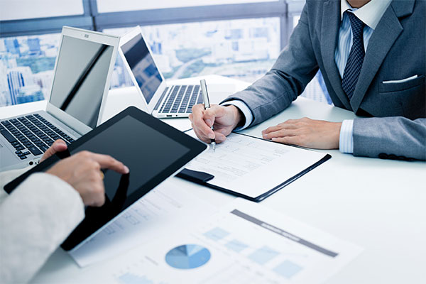 營利事業盈虧互抵為租稅優惠或是量能課稅? ──以最高行政法院108年度判字第262號判決為中心