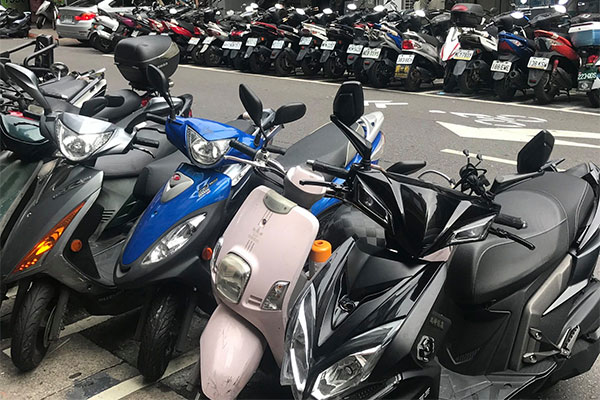 機車貨物稅該不該廢?