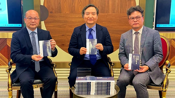 「異議的意義」暨「刑事辯護交互詰問異議手冊」新書發表專題講座,陳明,林俊宏,羅秉成,